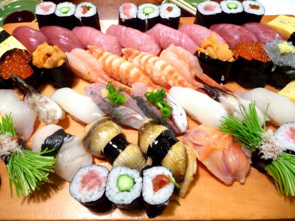 8月の寿司ネタはコレを頼め！旬の魚まとめ