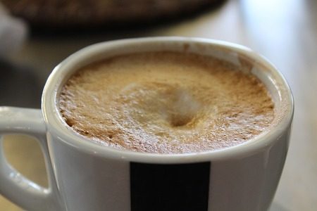 コーヒー牛乳とカフェオレって何が違うの？